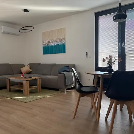 Apartment Sunny